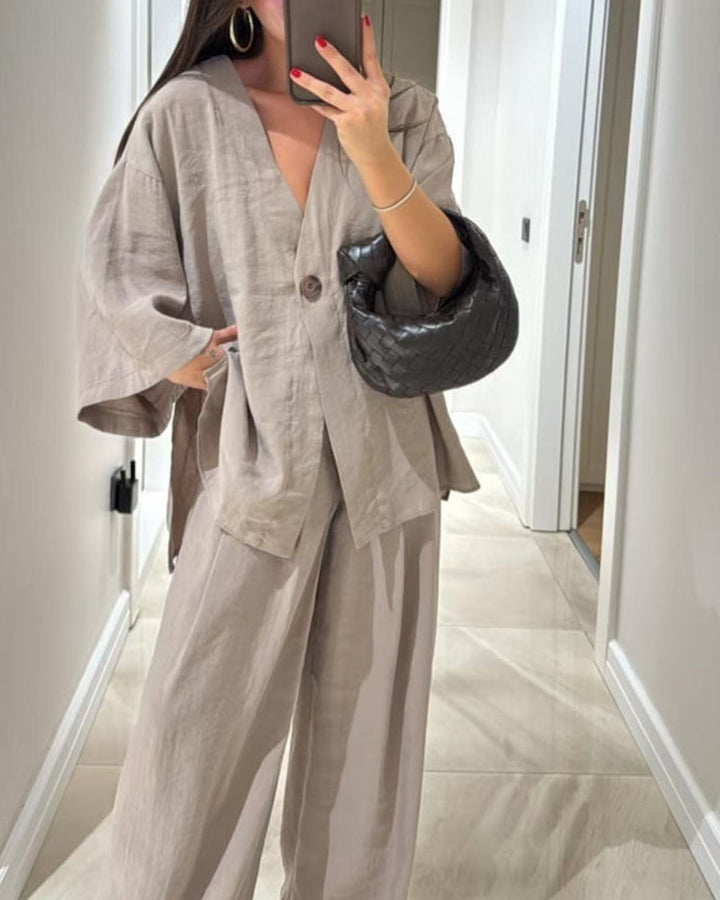 Conjunto Sienna de Top con Cuello en V y Pantalones