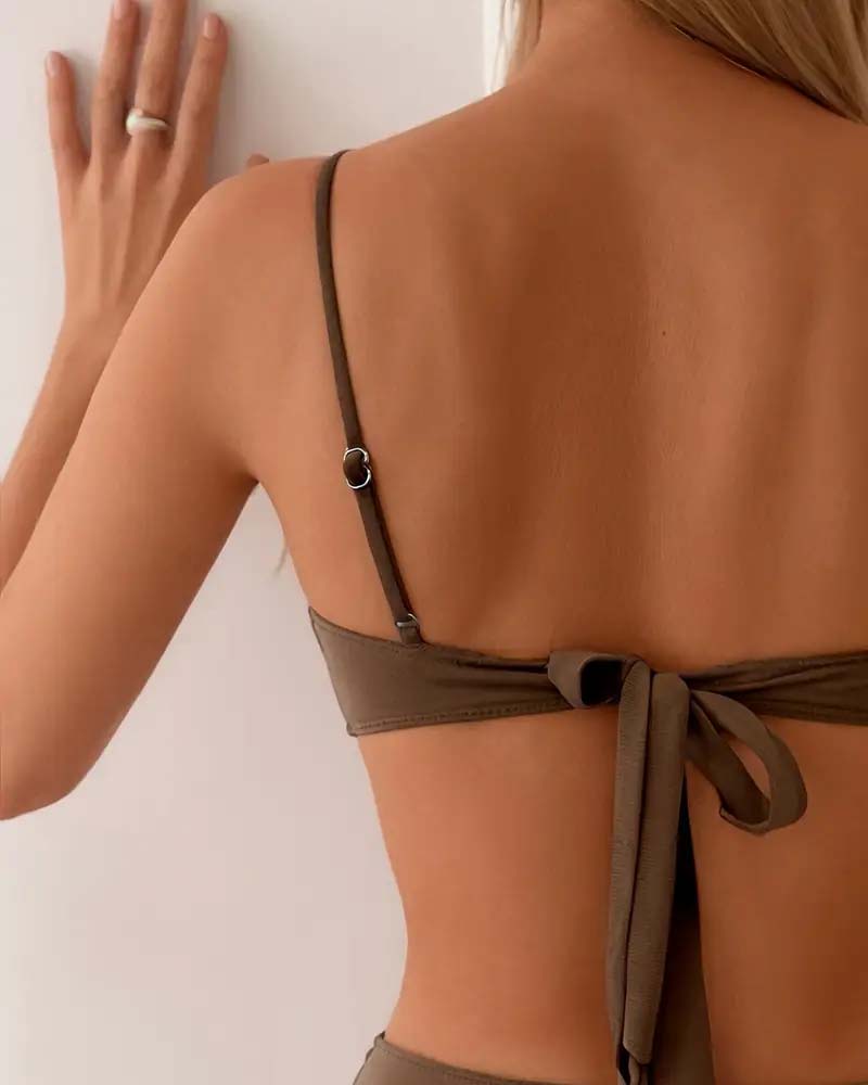 Marcelle | Biquíni elegante de duas peças com efeito modelador