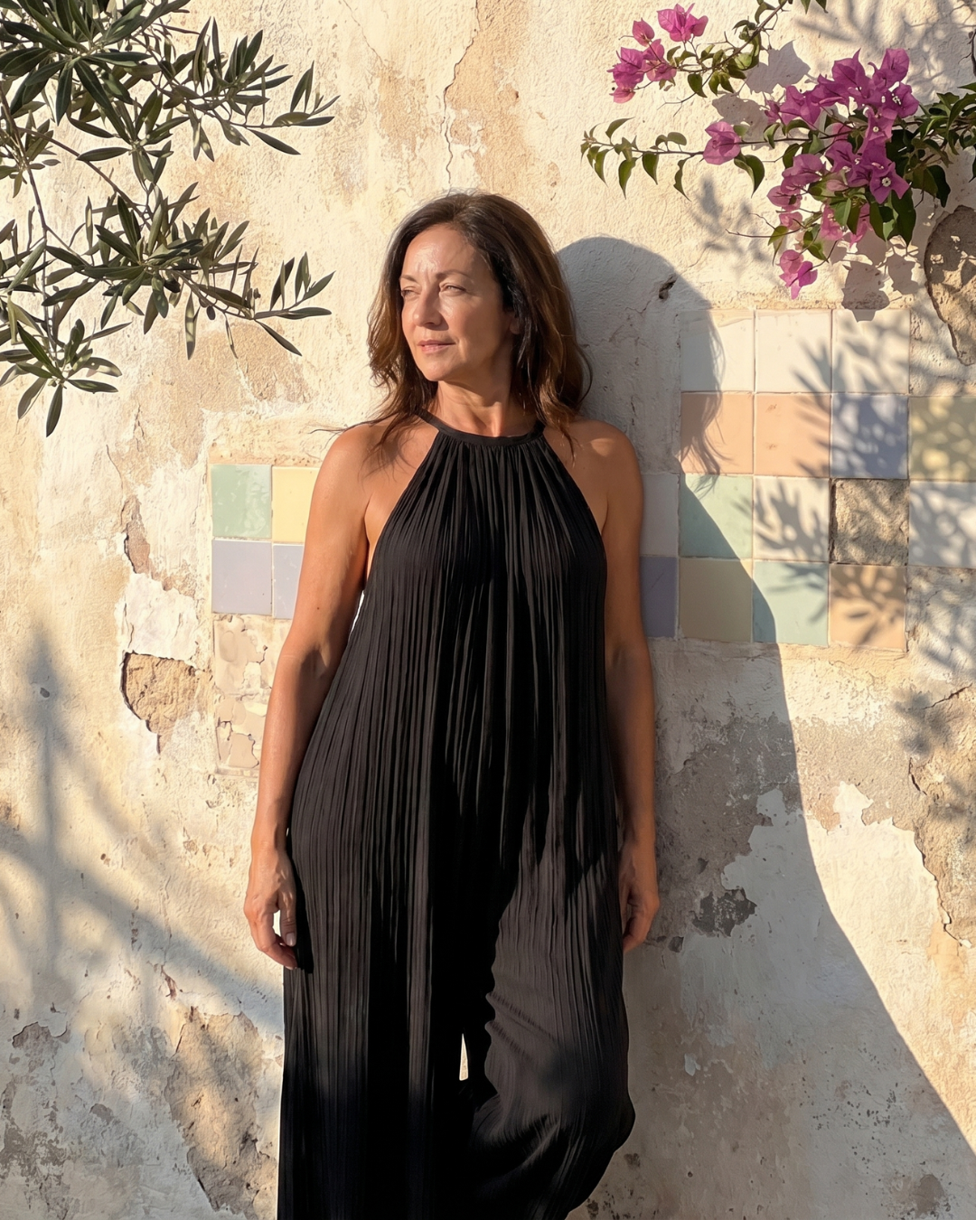 Sylvara | Mono relajado de pierna ancha con cuello halter plisado