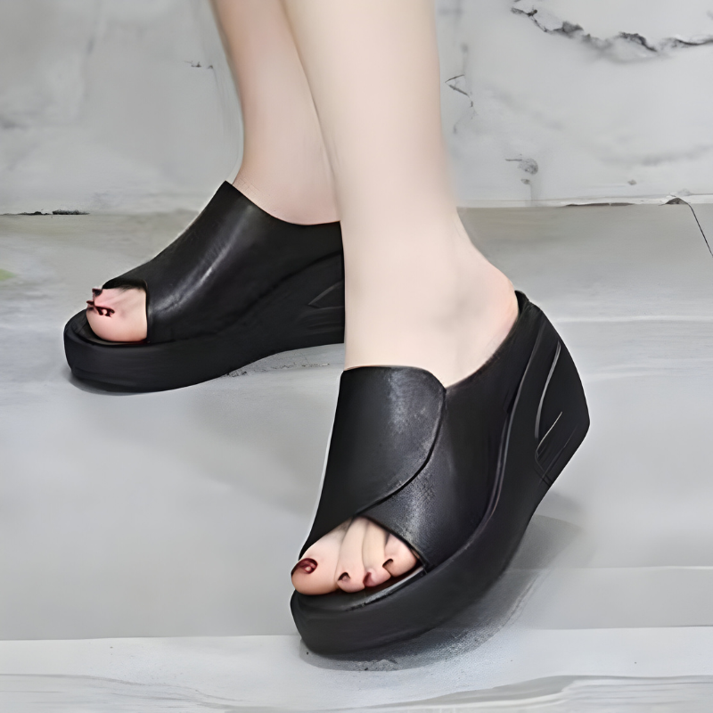 Cassandra - Sandalen met plateauzool en zachte ondersteuning