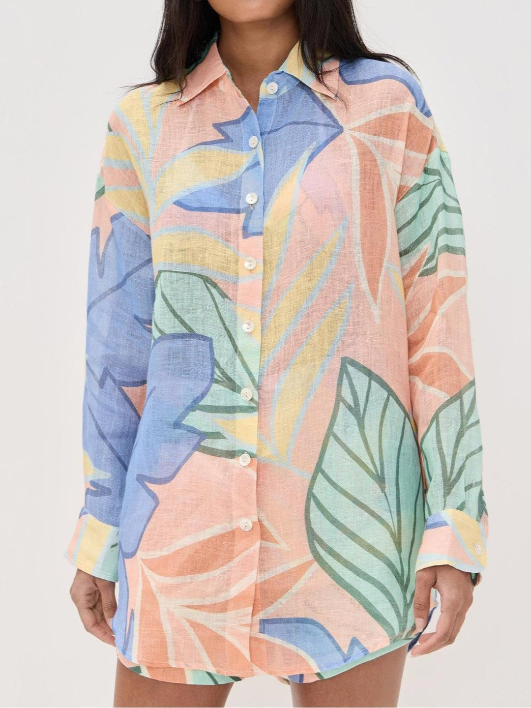Conjunto Diego de Shorts Estampado com Folhas Tropicais