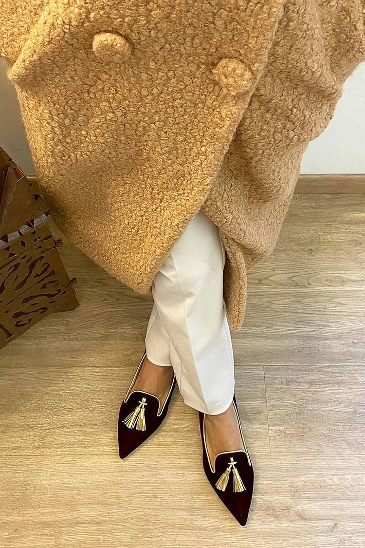 Mocassino con eleganti nappine