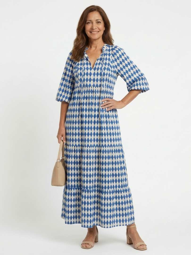 Elodie | Vestido midi con estampado de diamantes y capas