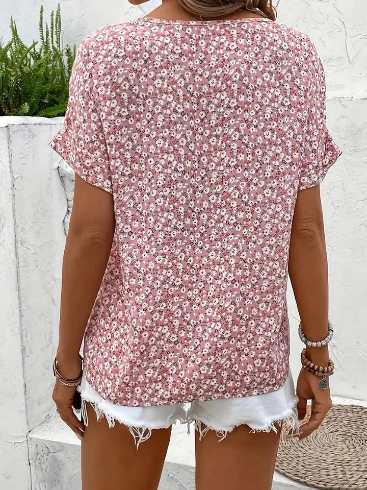 Wolena | Blusa con Muesca y Flores Silvestres