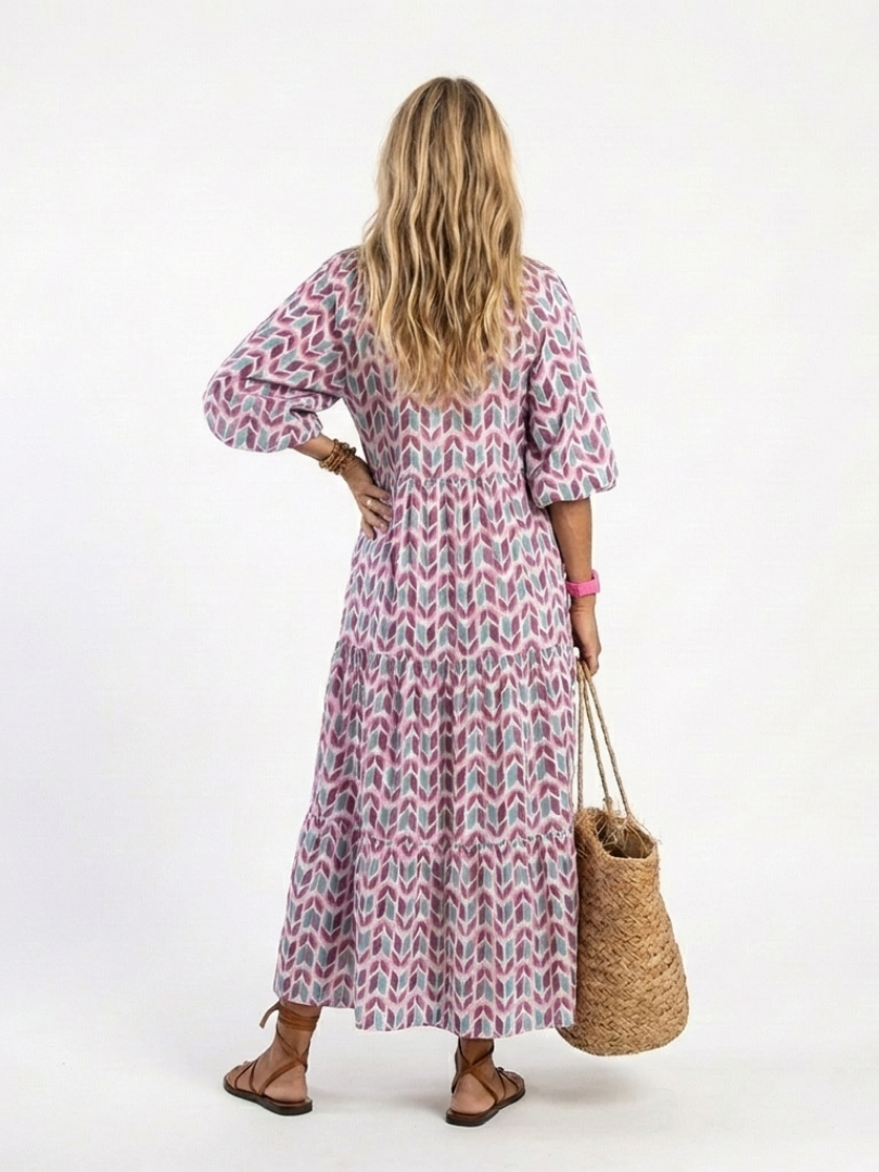 Mireya | Vestido Midi em Camadas com Estampa Geométrica e Manga Longa