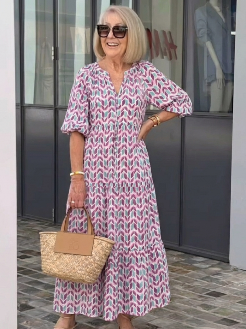 Mireya | Vestido Midi em Camadas com Estampa Geométrica e Manga Longa