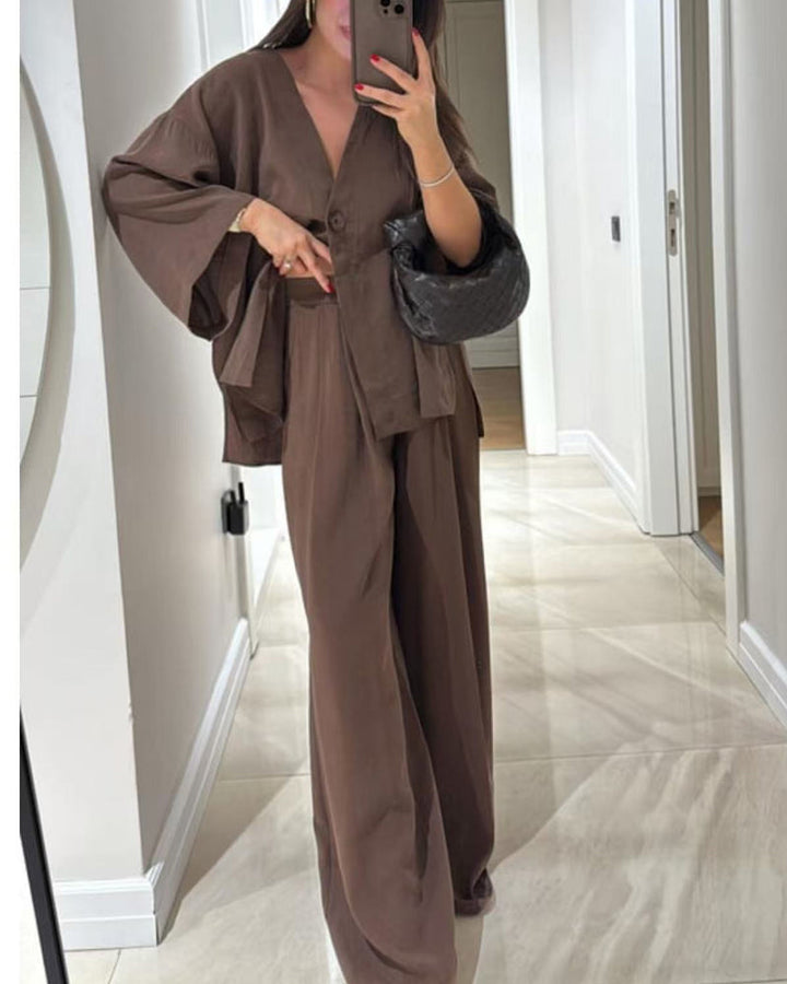Conjunto Sienna de Top con Cuello en V y Pantalones