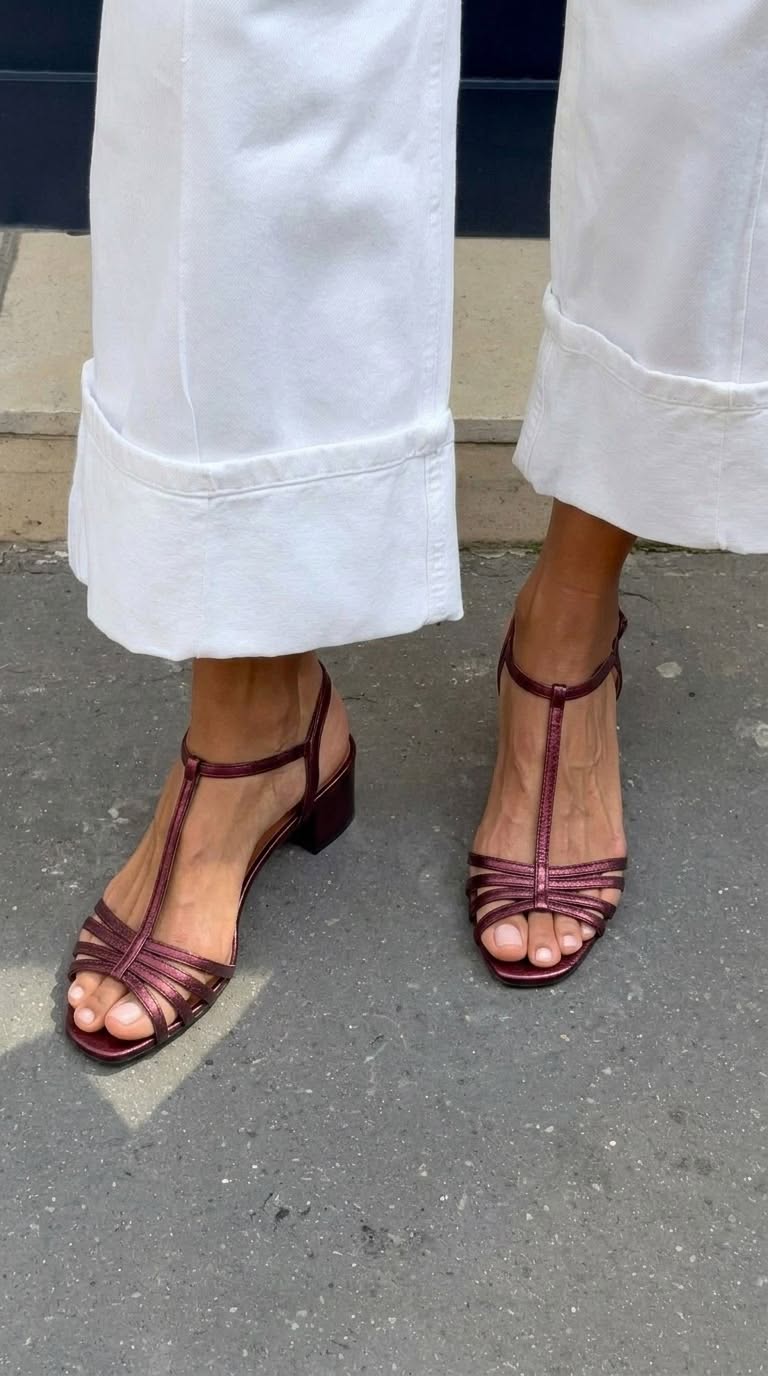 Allegra | Gouden sandalen, alledaagse elegantie