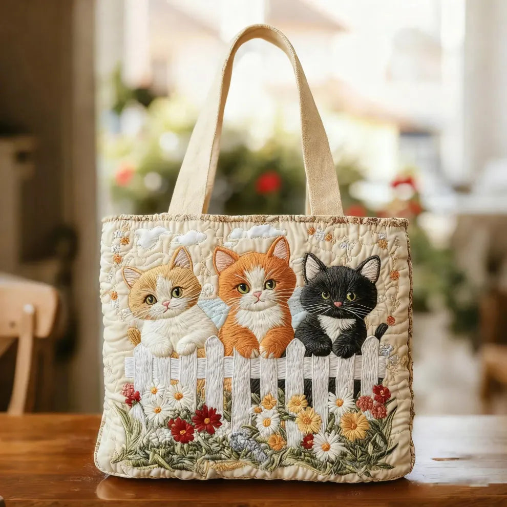 Gatinhos do jardim | Bolsa tote acolchoada artesanal