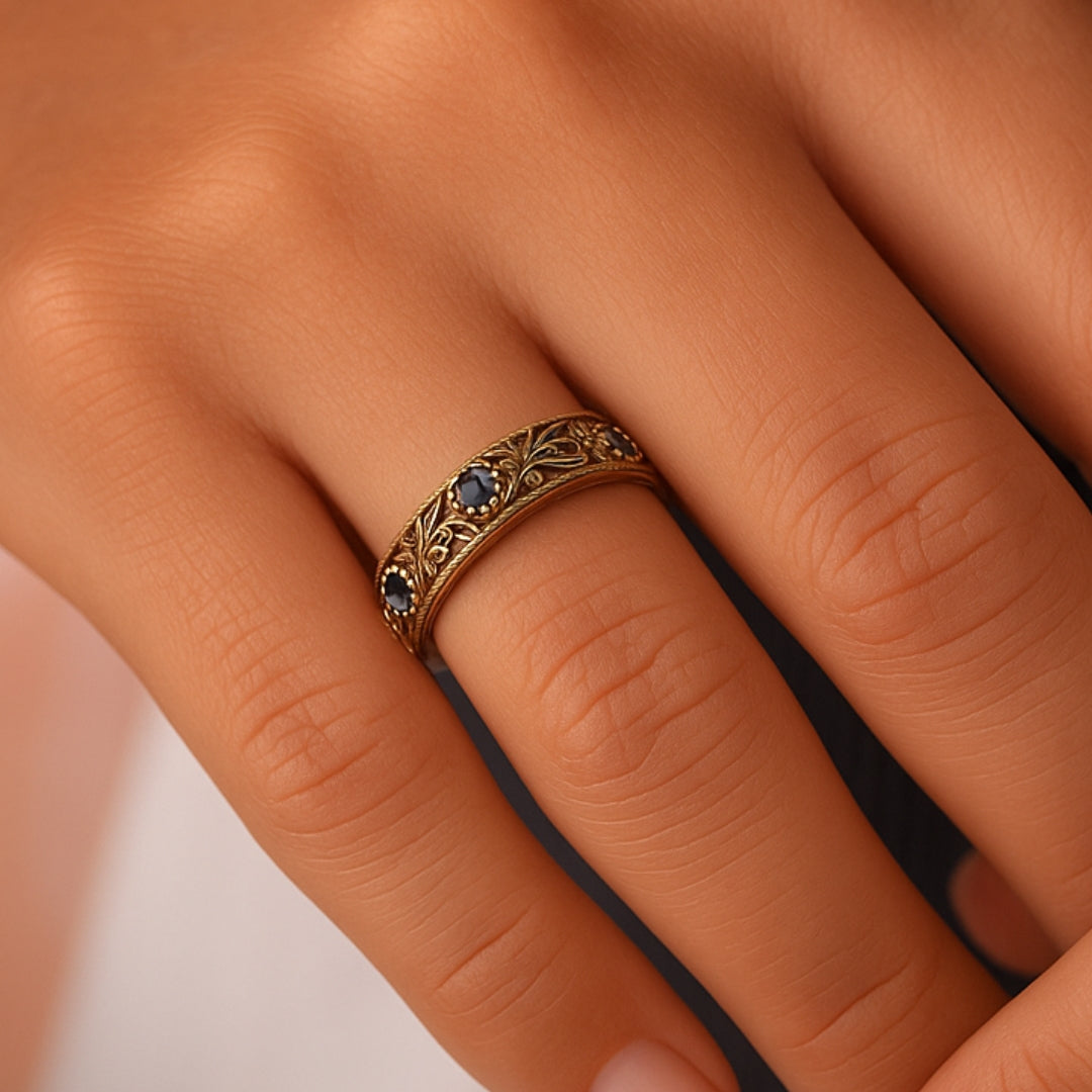 Exotic Fine Blue Zirconia Leaf Ring