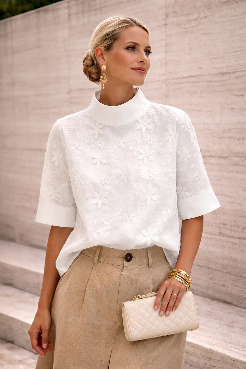 Sonelita | Elegante blouse met opstaande kraag