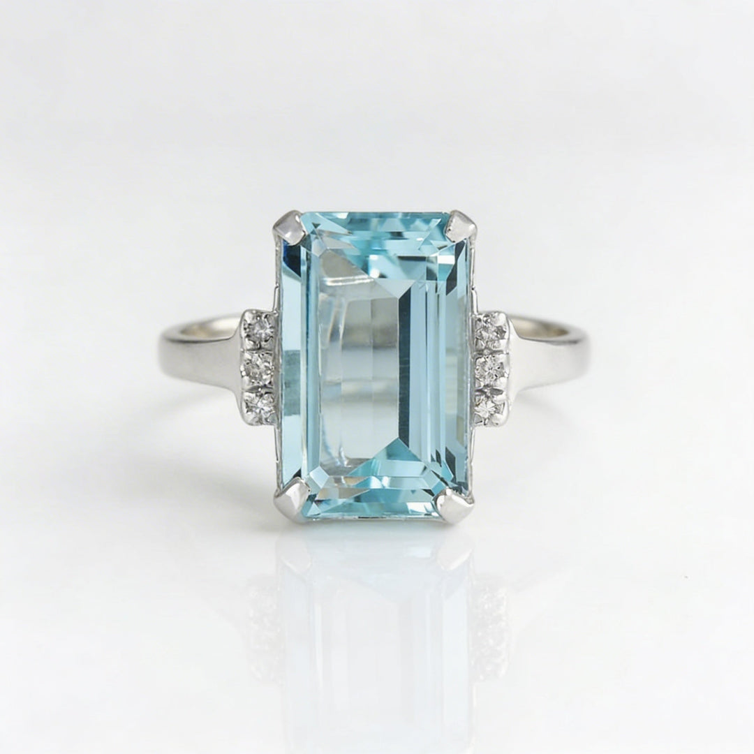 Elegant Classic 4 Prong Square Sea Blue Gemstone Ring