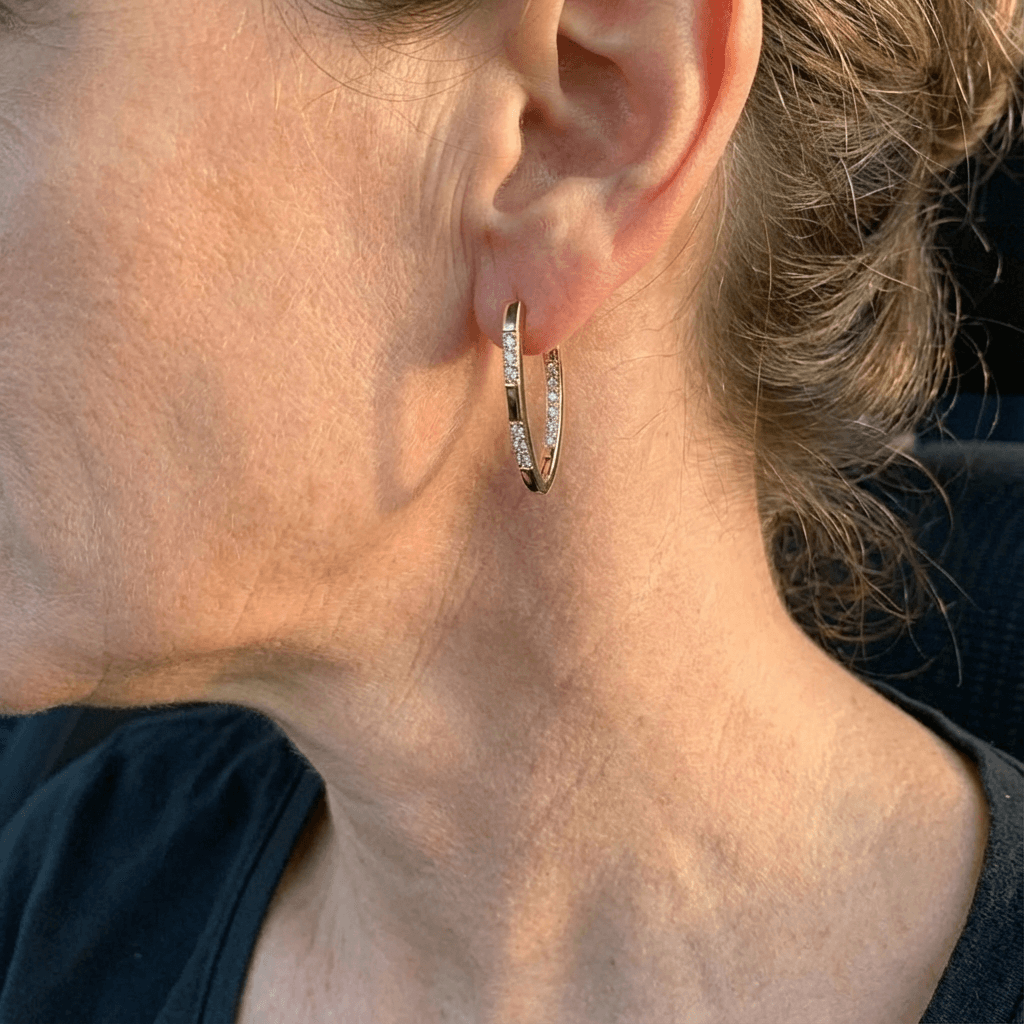Elegant Zirconia Earrings in Gold