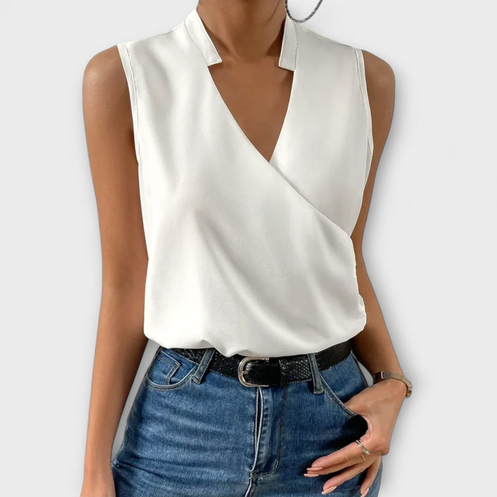 Loretta | Top sofisticado con cuello de pico