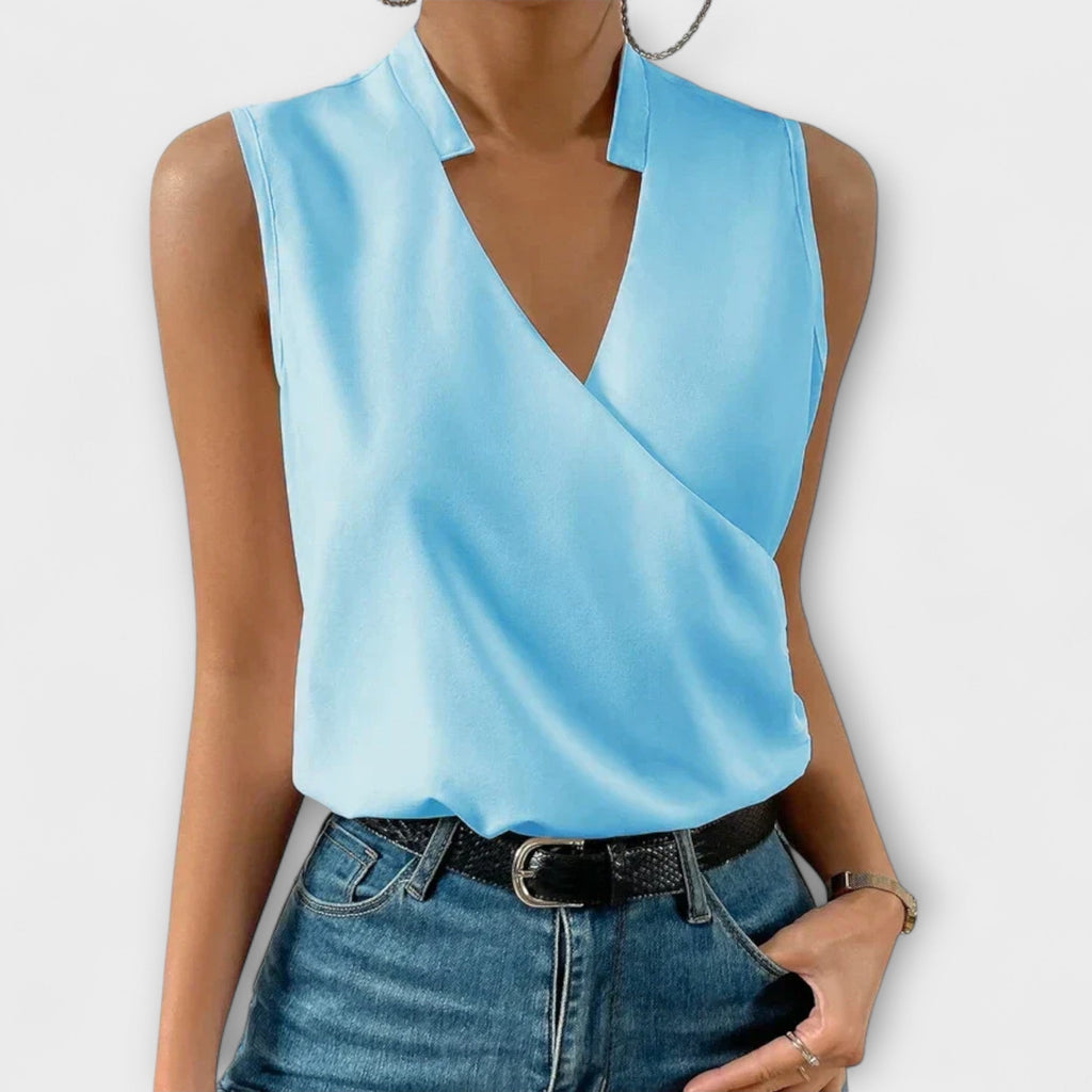 Loretta | Top sofisticado con cuello de pico