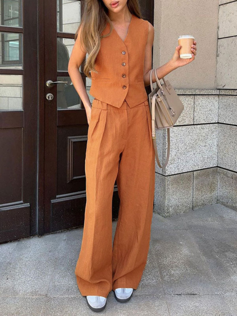 Conjunto de Pantalones Amplios Plisados con Escote en V Lila