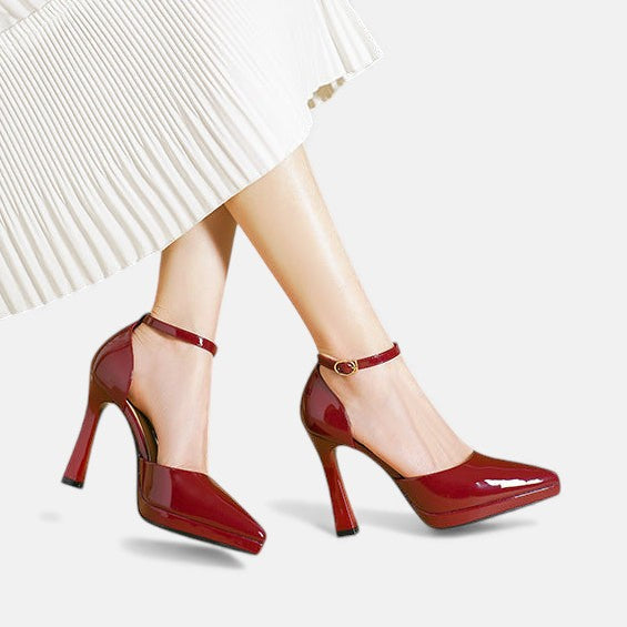 Sapatos de salto de couro Evette