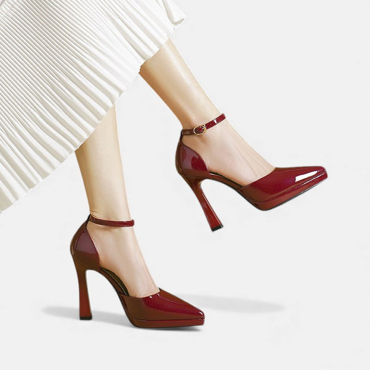Sapatos de salto de couro Evette