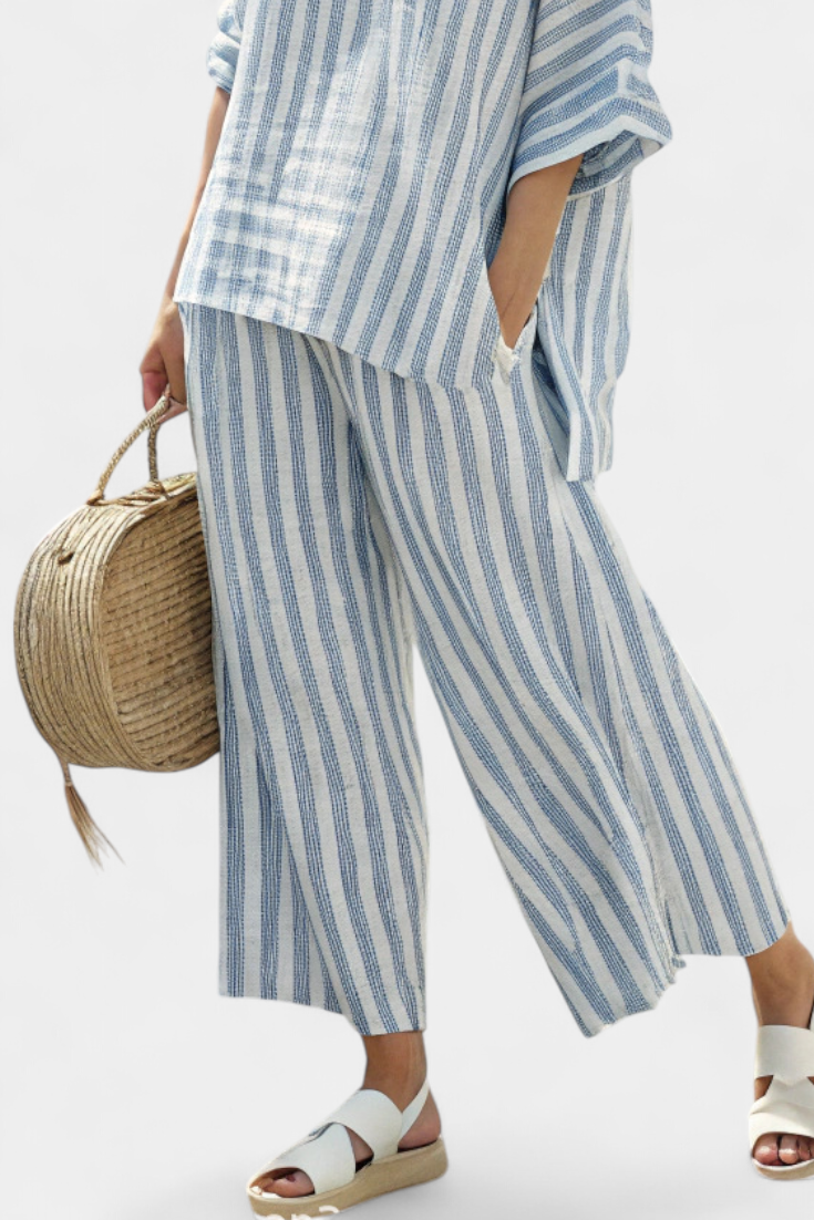 Rensleigh | Verfijnde blauwgestreepte linnen top en comfortabele broek