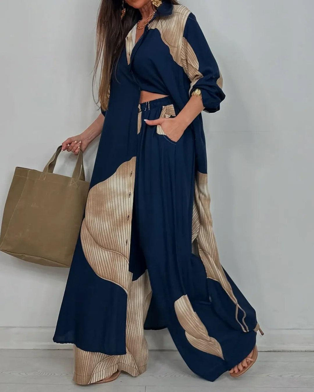 Completo patchwork con scollo a V Lila