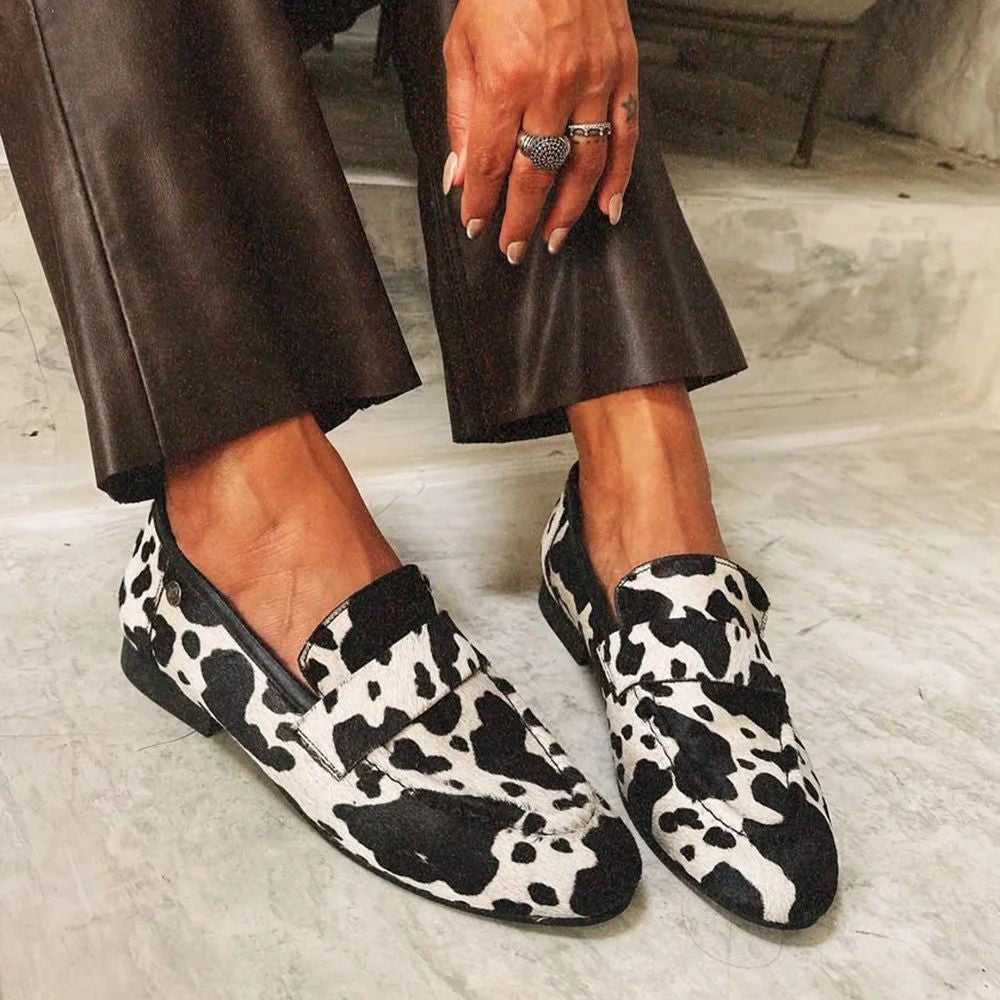 Elegante loafers met dierenprint