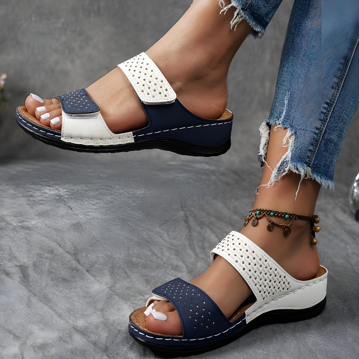 Lynda - Sandales confortables à maintien réglable