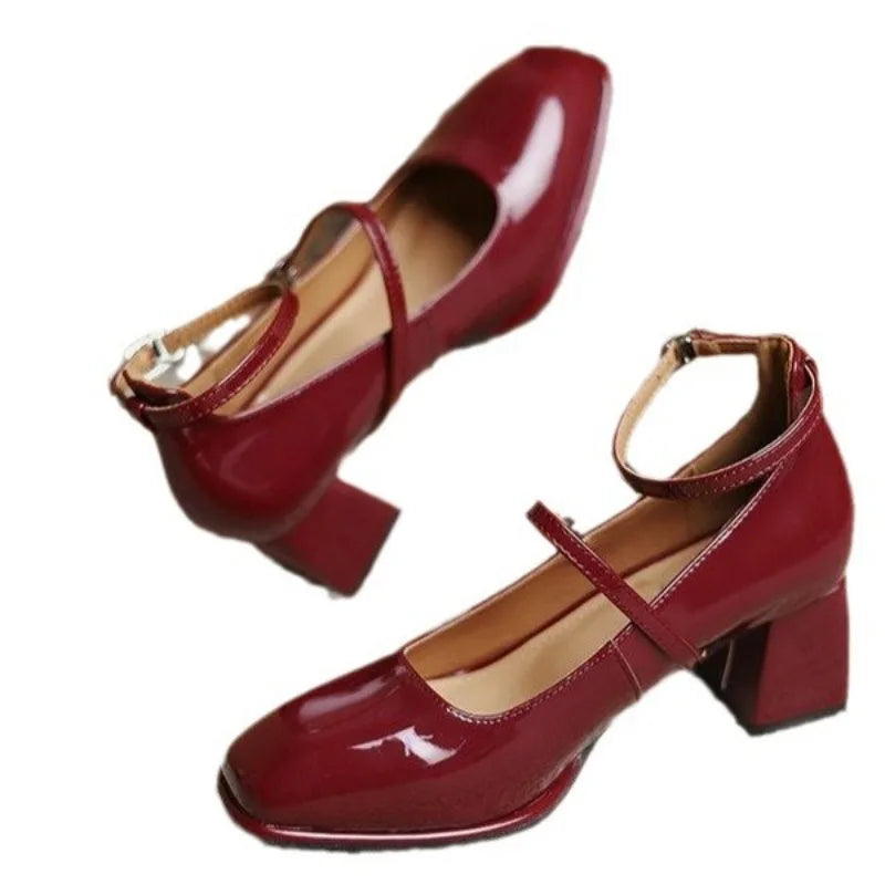 Elegante pumps met enkelbandje