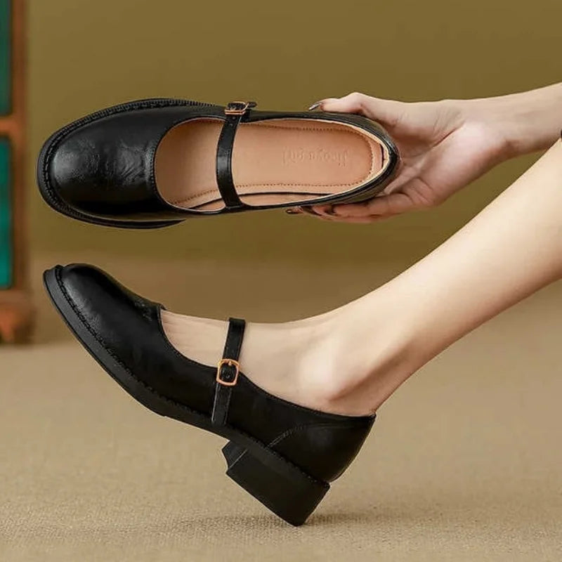Klassieke comfortabele Mary Janes van leer