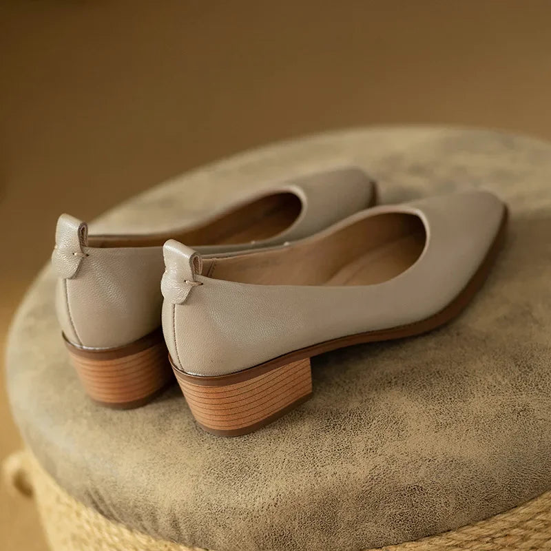Scarpins clássicos Helen