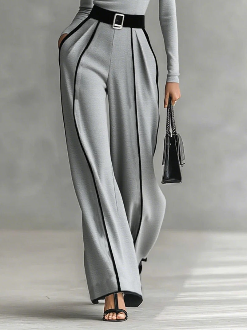 Completo con top a collo alto e pantaloni a gamba larga Sophia