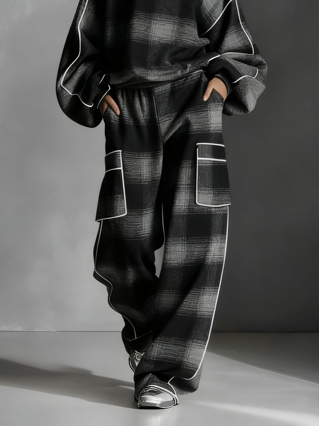Conjunto de Sudadera y Pantalones a Cuadros Grayden