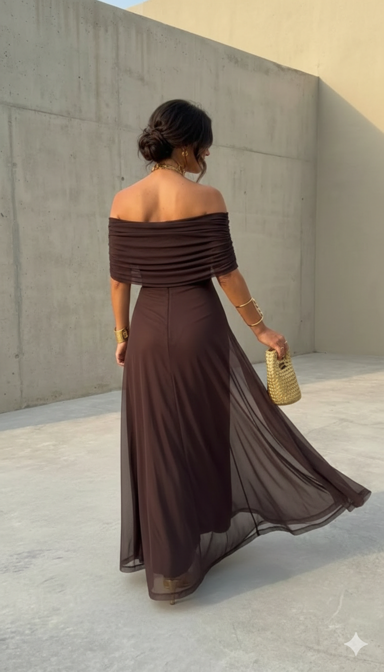 Uma | Vestido amplio y fluido de diseño elegante