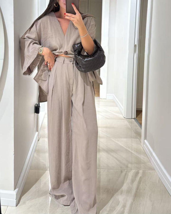 Conjunto Sienna de Top con Cuello en V y Pantalones