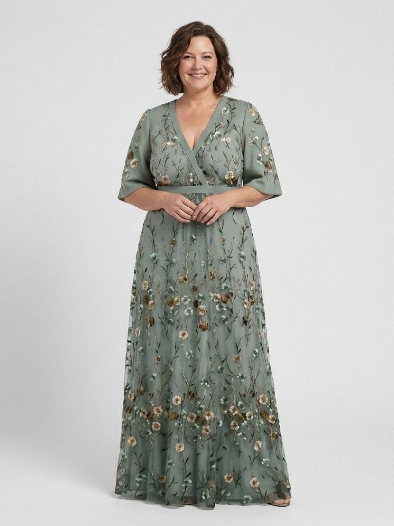Evadne | Vestido Longo Floral com Decote em V e Mangas Curtas
