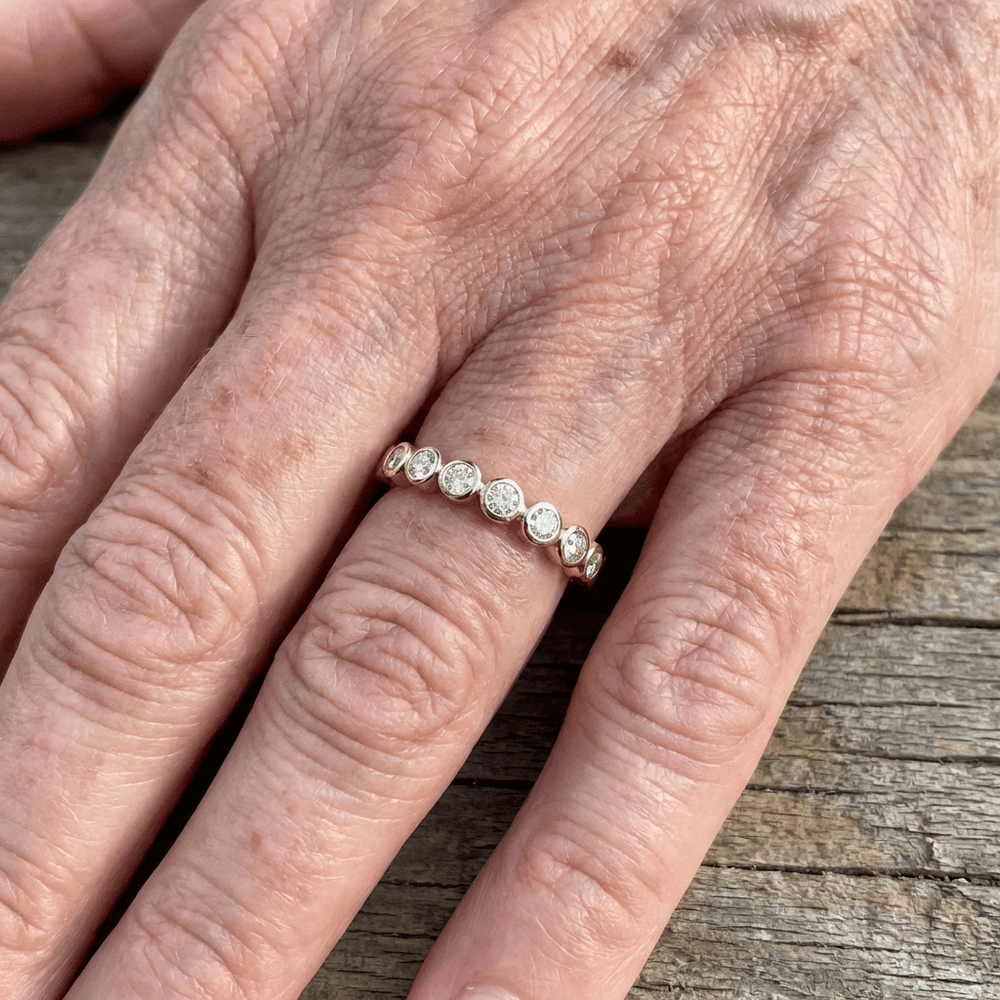 Vintage Inlaid Zirconia Gold Plated Band Ring