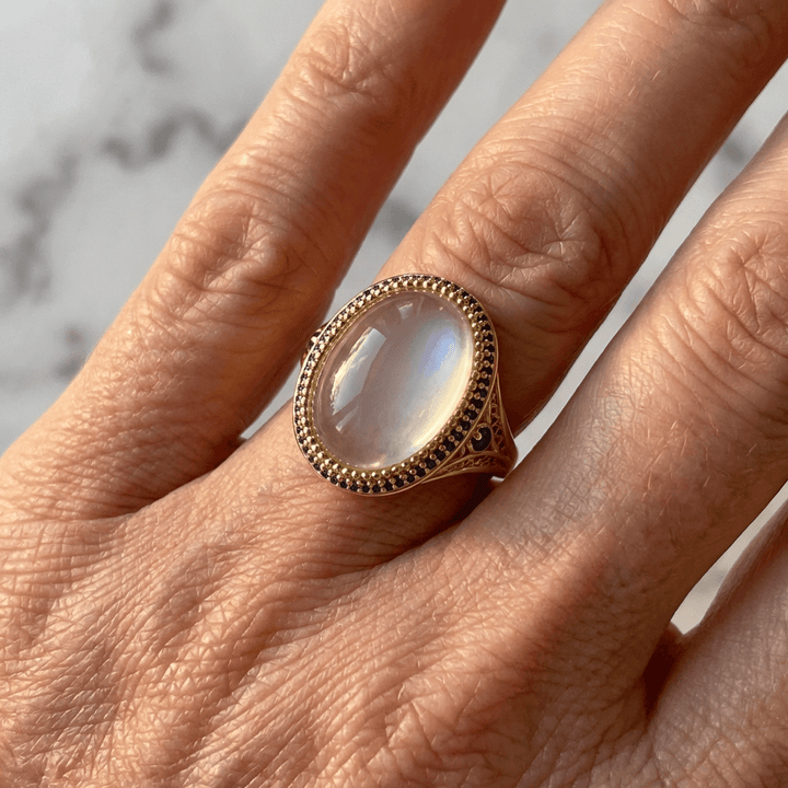 Vintage Retro Gold Plated Oval Statement Stone Ring