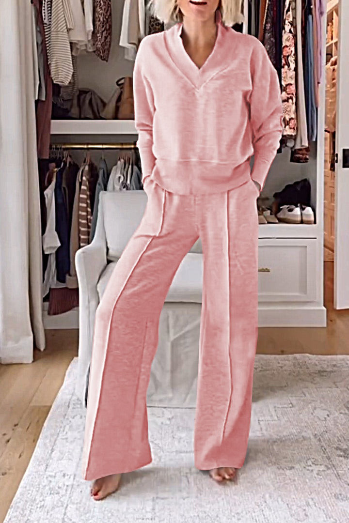 Conjunto Samantha de Top con Cuello en V y Pantalones