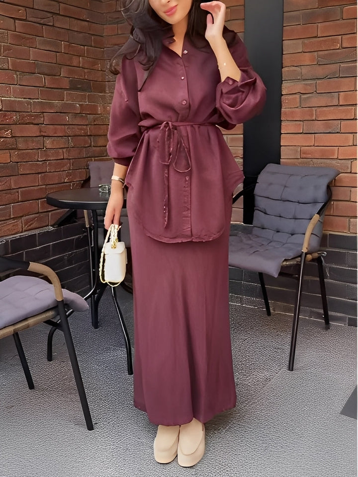 Conjunto de Camisa con Cordón y Falda Scarlett